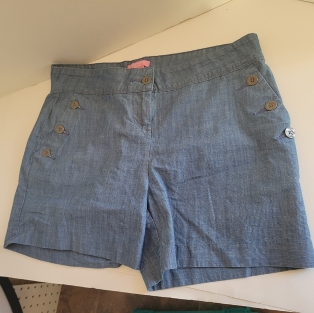 Isaac Mizrahi size 10 blue shorts